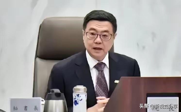 谁都没有料到，万里之外的中东硝烟弥漫，第一个慌到手足无措的，竟然是中国台湾地区！