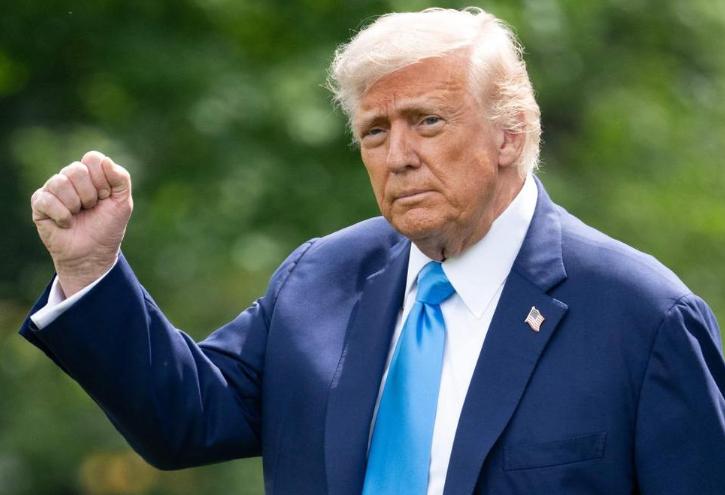 美国总统的电话似乎也没那么神奇，泰柬边境持续传出枪声。泰国国家电视台27日援引泰