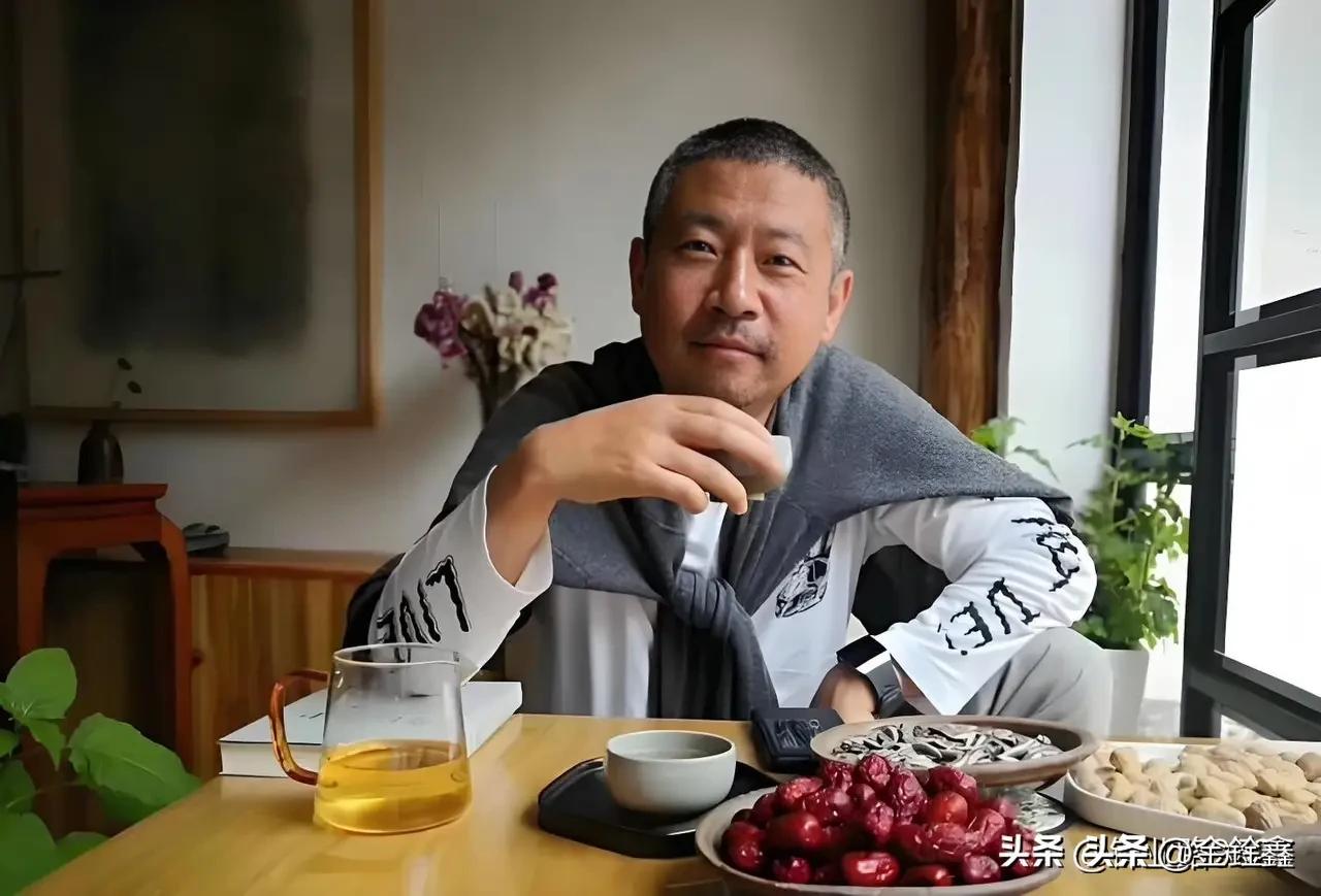 10万本金滚到355亿，不到两个月狂赚百亿！A股最疯狂的“造富神话”正在上演，主