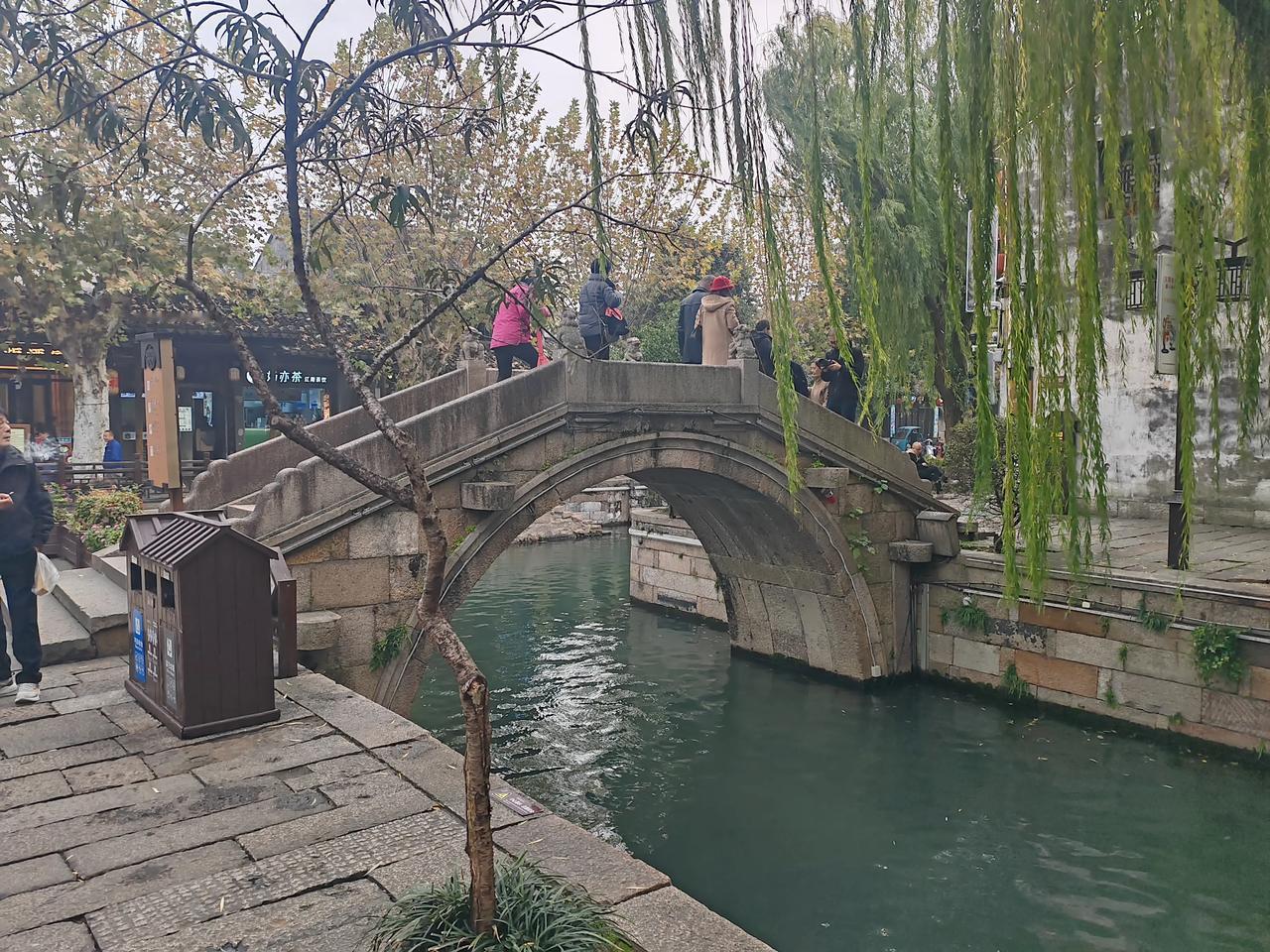 今天来南浔古镇游玩，张石铭故居，刘氏梯号，还有小莲庄让人印象深刻，没想到百年前就