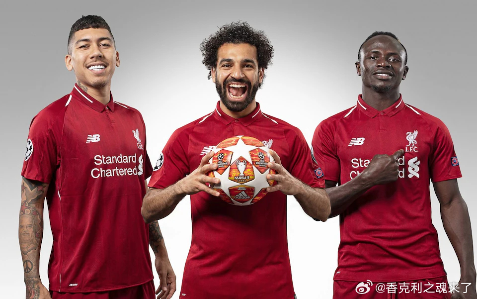 卡拉格关于他批评萨拉赫的评论：我永远站在俱乐部这边 也许去年告别堪称完美本周二宣