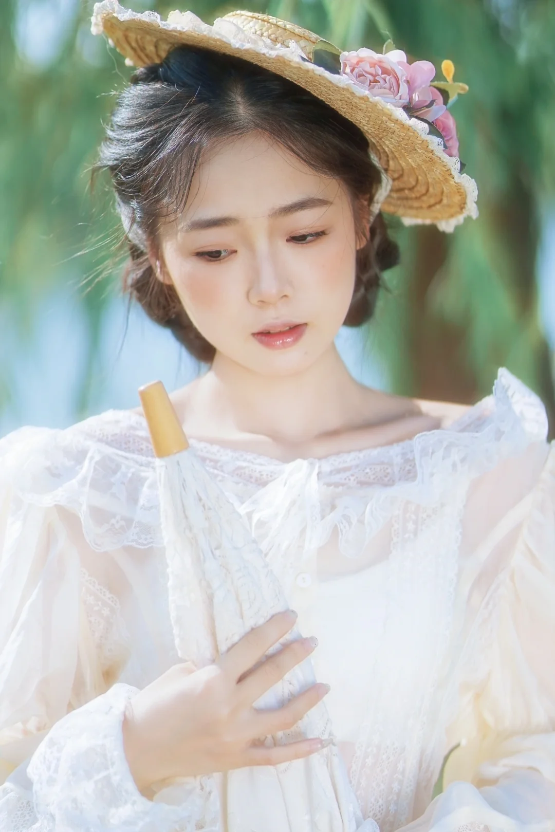 秋天真的很适合拍温柔法式呀～拍照姿势参考