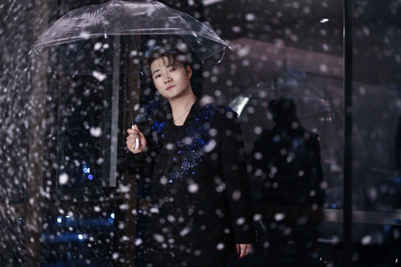 尚雯婕说白小白私下默默用功有歌有歌第二季 在这个人人都恨不得把努力挂在嘴边的时代