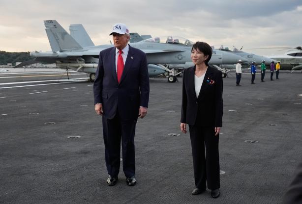 特朗普宣布美国不再讲政治正确：将动用一切手段赢得战争！
 
10月29日消息，美