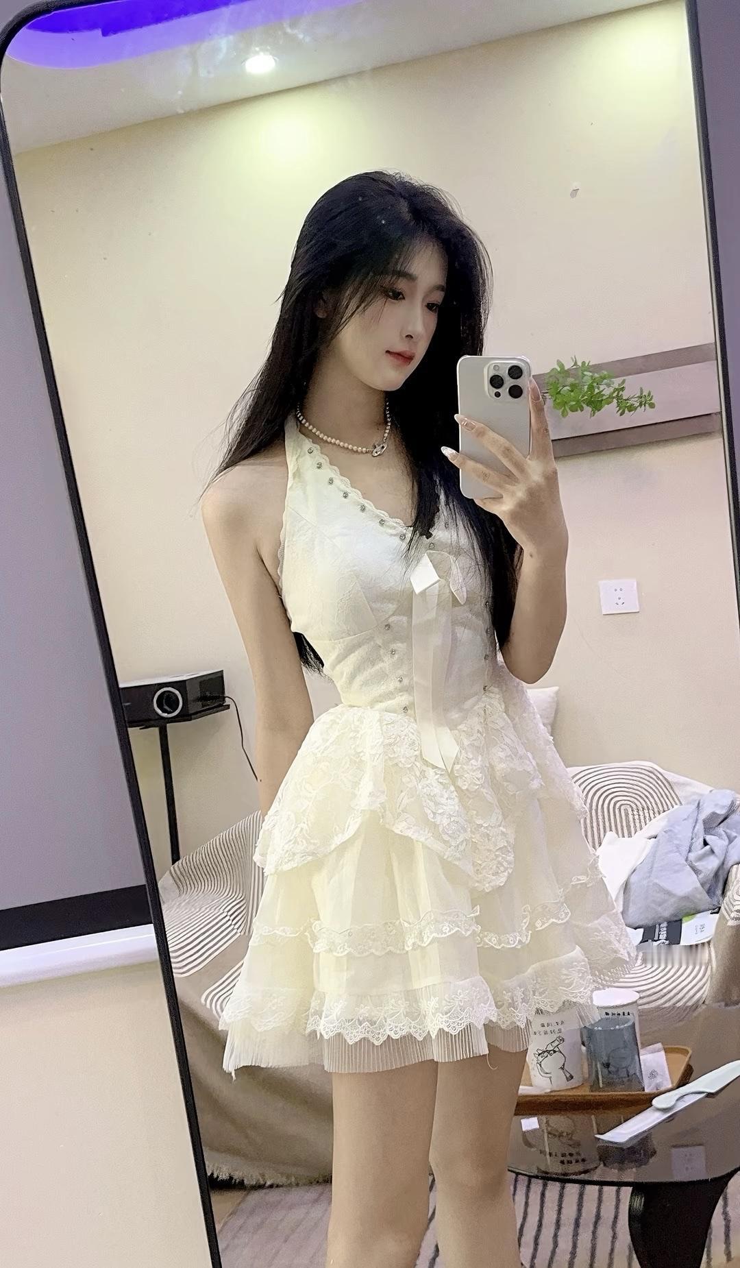 怎样穿搭能显示出温柔的女生气质?