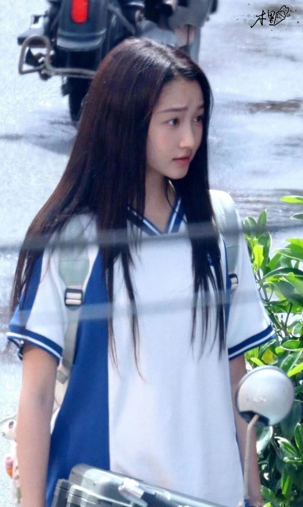 关晓彤太甜了吧5月等待你的剧播哦 