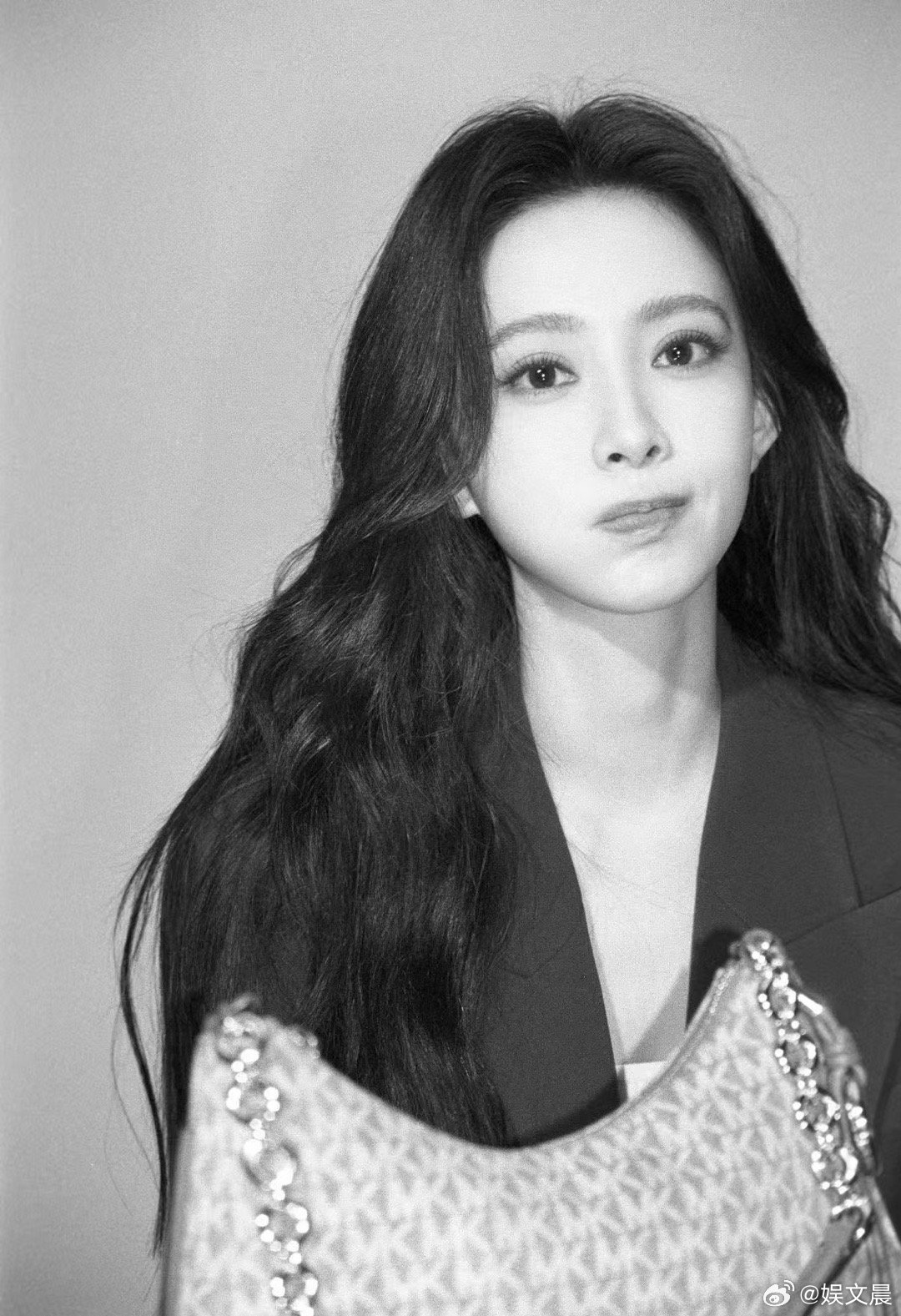 孟子义这个状态速速进组现偶 眼前一亮又一亮！孟姐的美貌永远在刷新上限，导演们快来