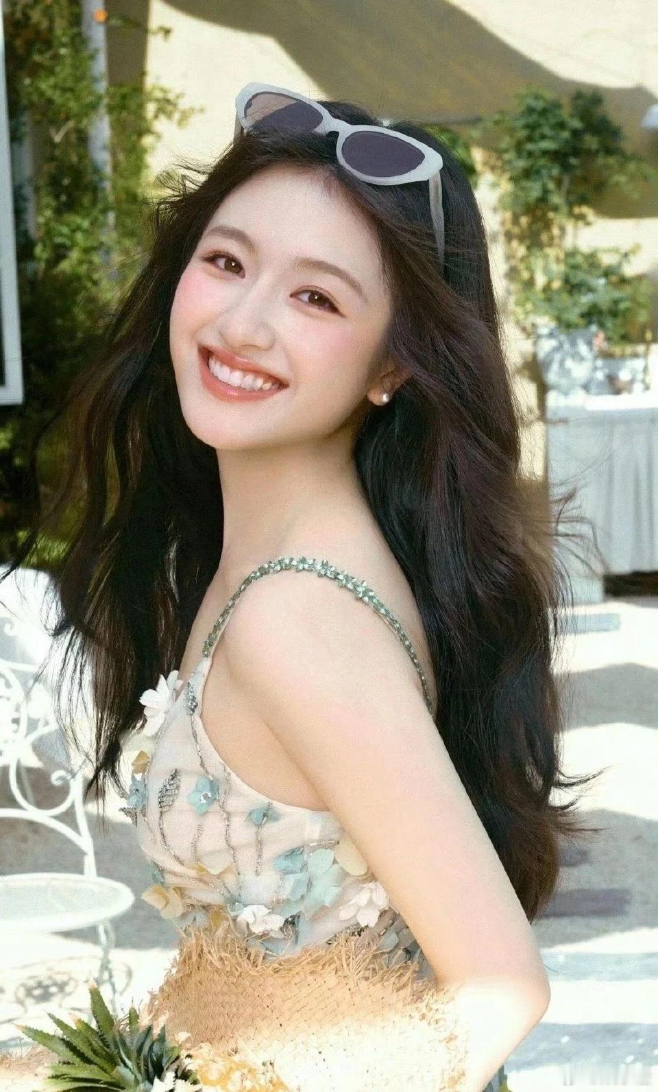 何与资源是真挺好合作完虞书欣和孟子义之后，下部剧是一番男主剧了，搭档包上恩，而辛