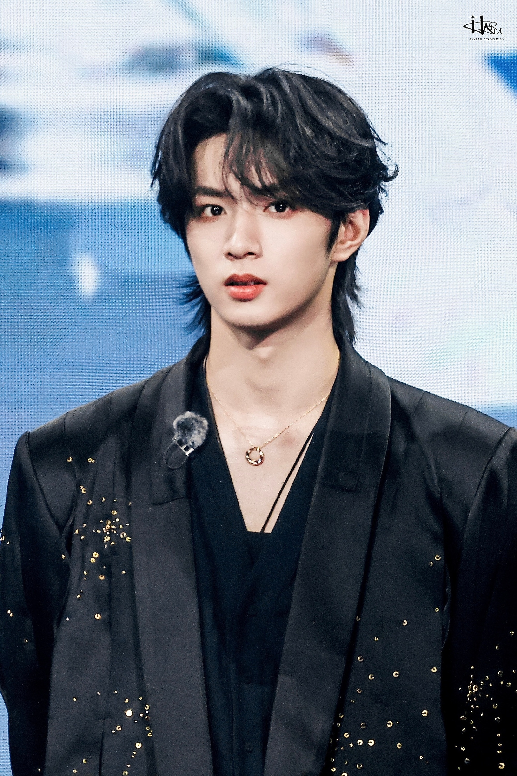 刘耀文从小就对撕名牌很期待简单纯粹的心动期待，刘耀文分享跑男录制心境，不为自己制