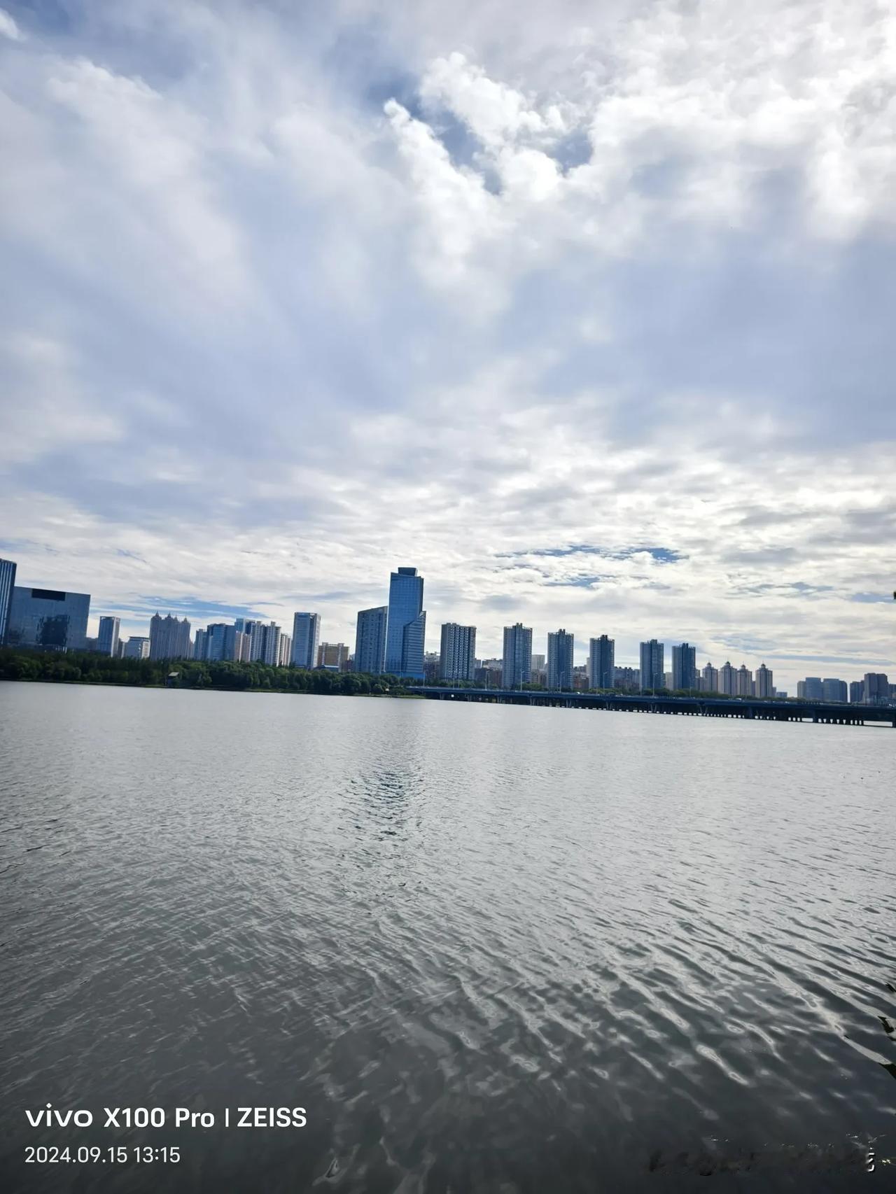 云层下的浑河！