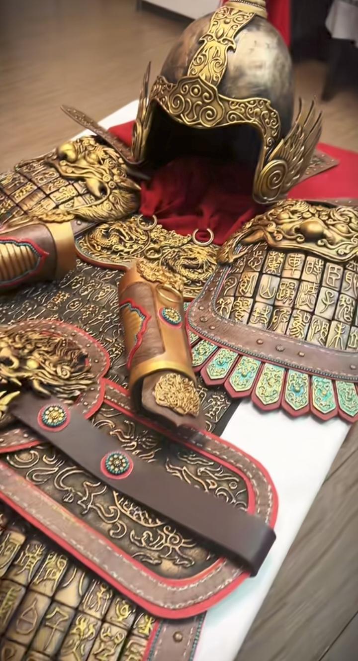 太绝了！北京，全职宝妈不打麻将，也不刷手机，带着两个8岁的双胞胎儿子，竟然用竹凉