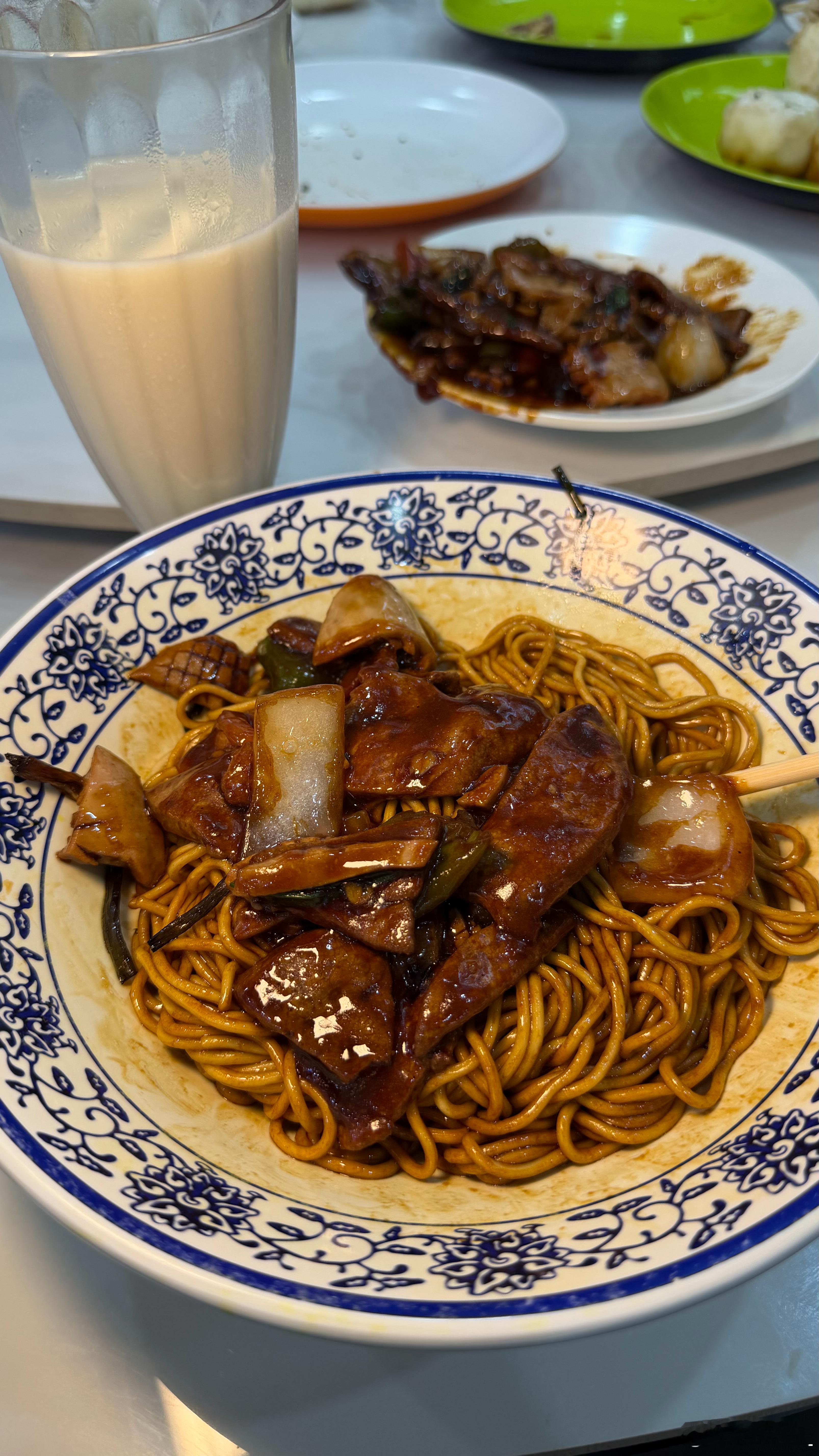 这个猪肝腰花浇头面绝了，一跌不腥，嫩嫩的 上海·良鹰美食