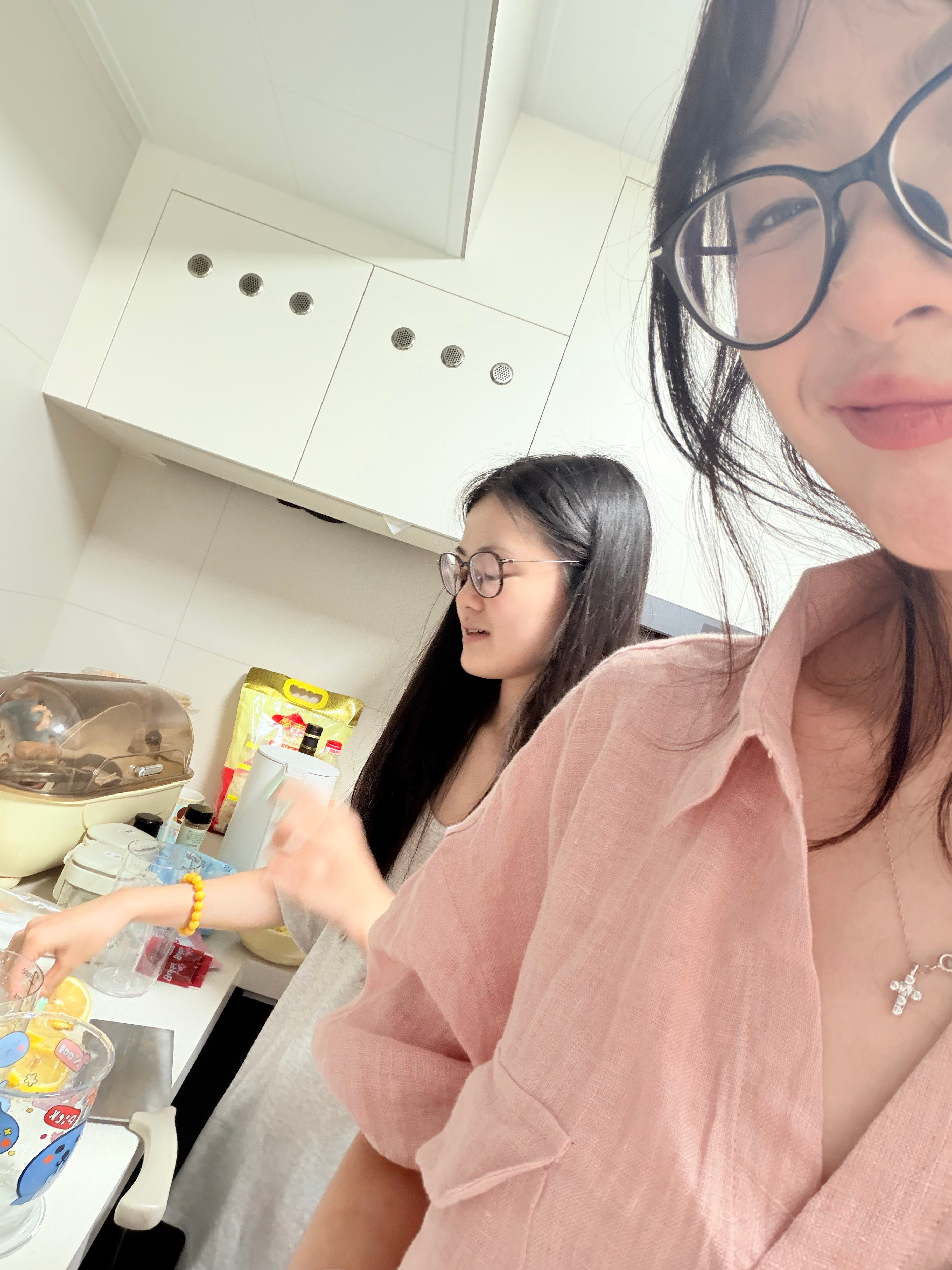如果这辈子没有好朋友该怎么办谁会陪我半夜像猪一样的觅食 