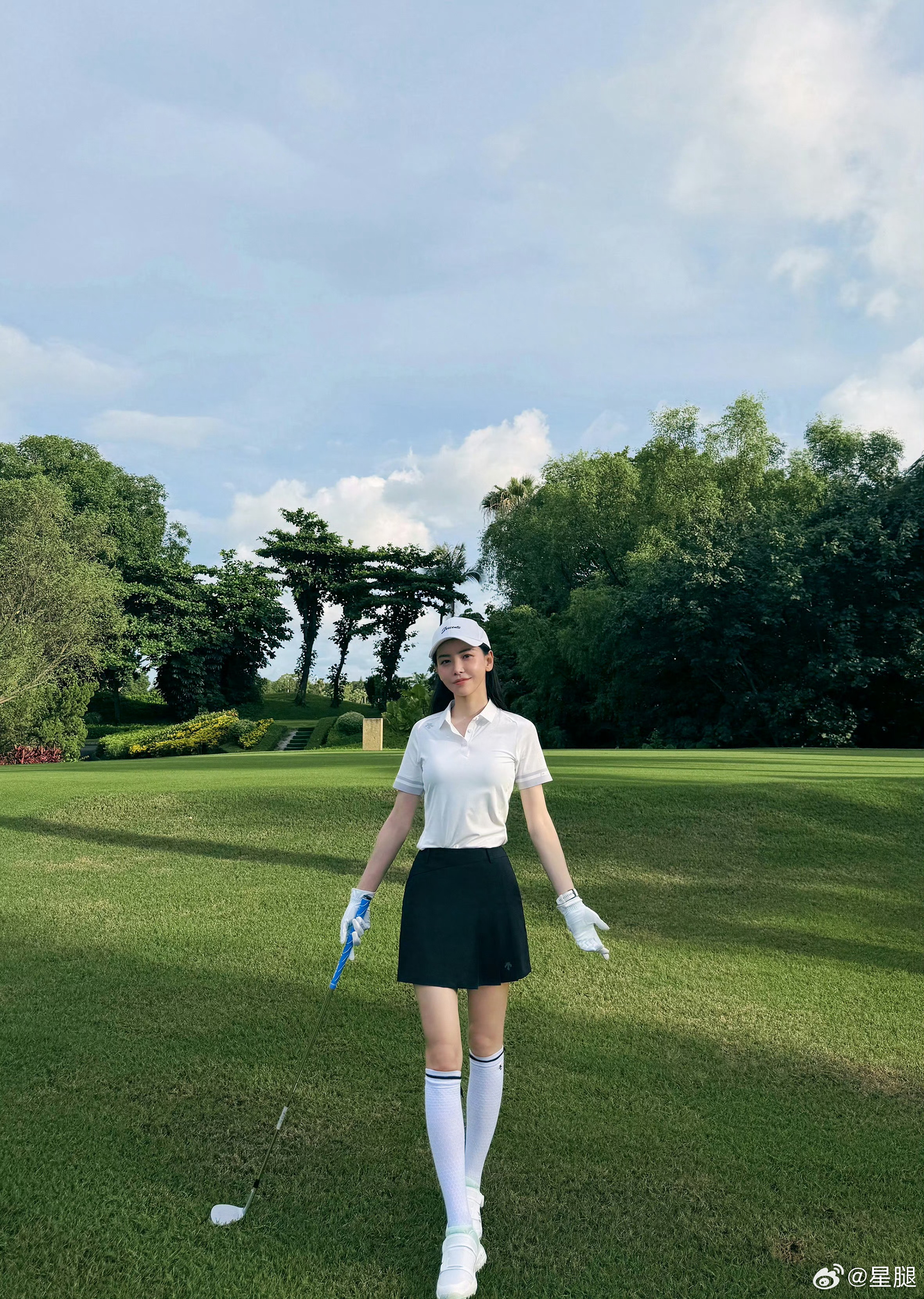 于文文 🏌🏻‍♀️ 高尔夫恣意挥杆 ​​​