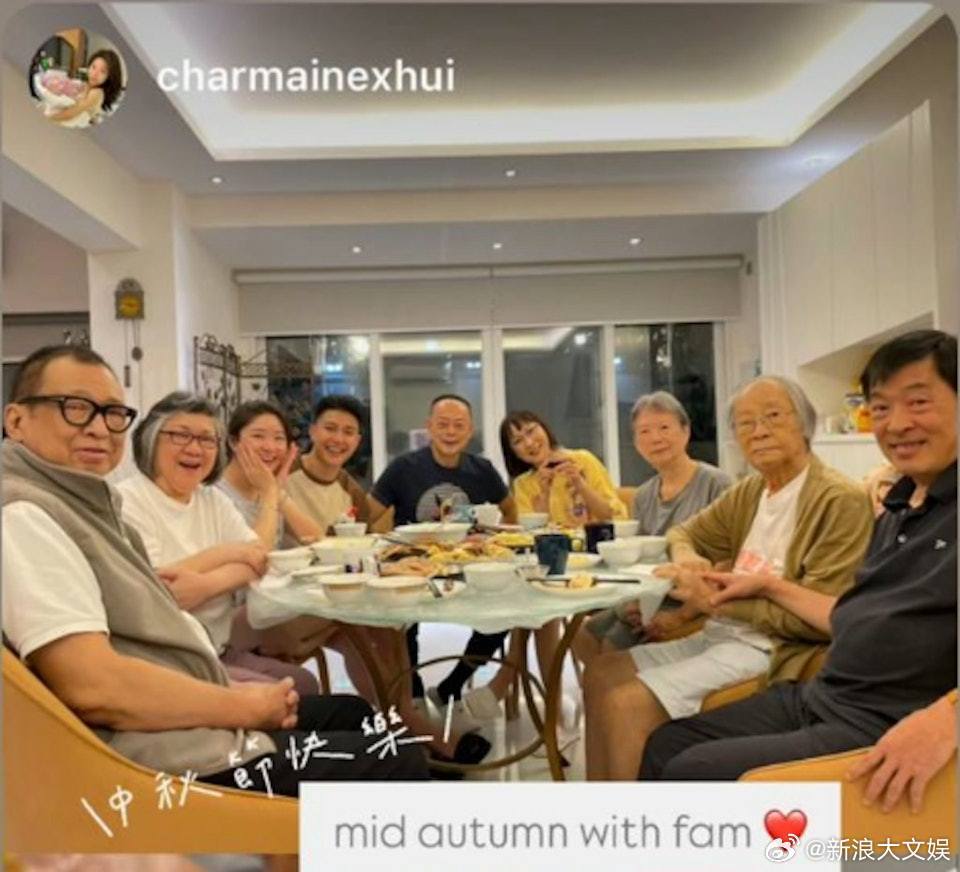 许绍雄最后一次露面 据港媒，许绍雄通过黎芷珊宣布，许绍雄于今日凌晨2点30分，因