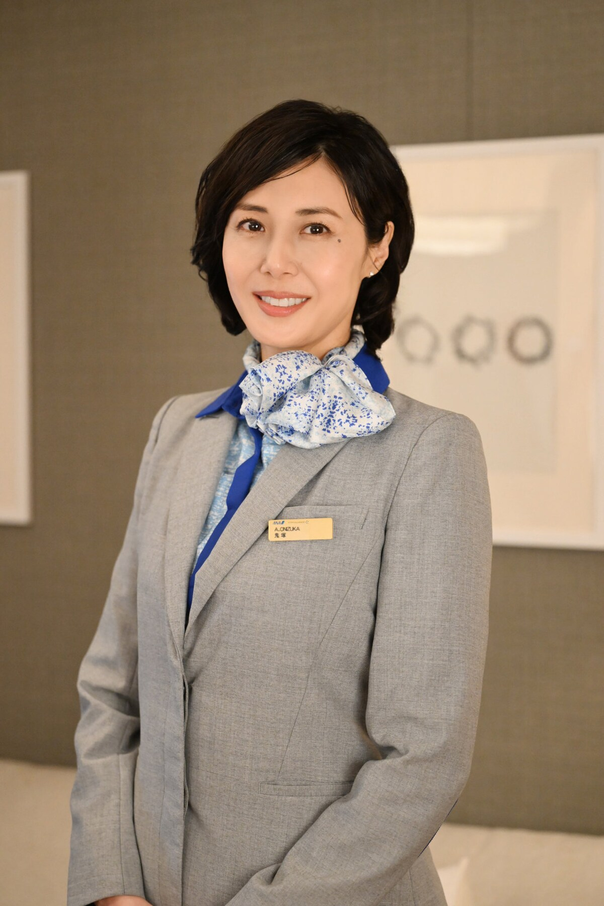 松岛菜菜子正式确定回归《麻辣教师》第二季，继续当年的角色冬月梓。本剧依然由同名漫
