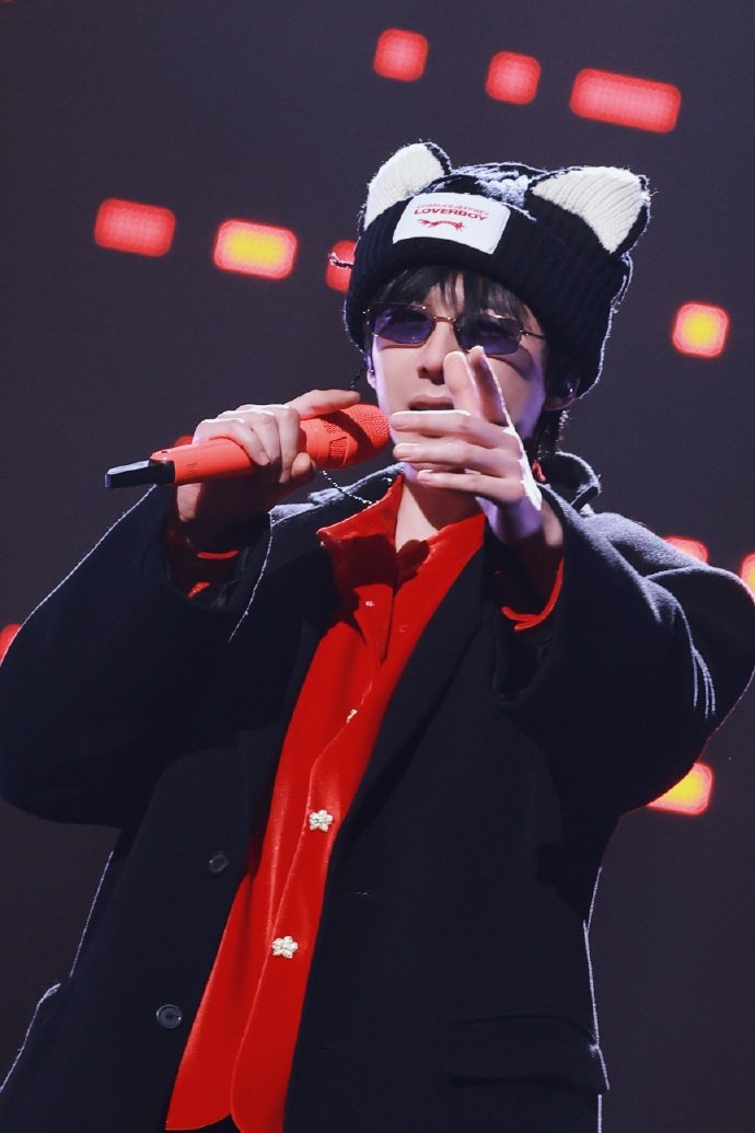 刘宇宁开到荼靡彩排图刘宇宁开到荼靡彩排图送上 刘宇宁开到荼靡彩排图送上 