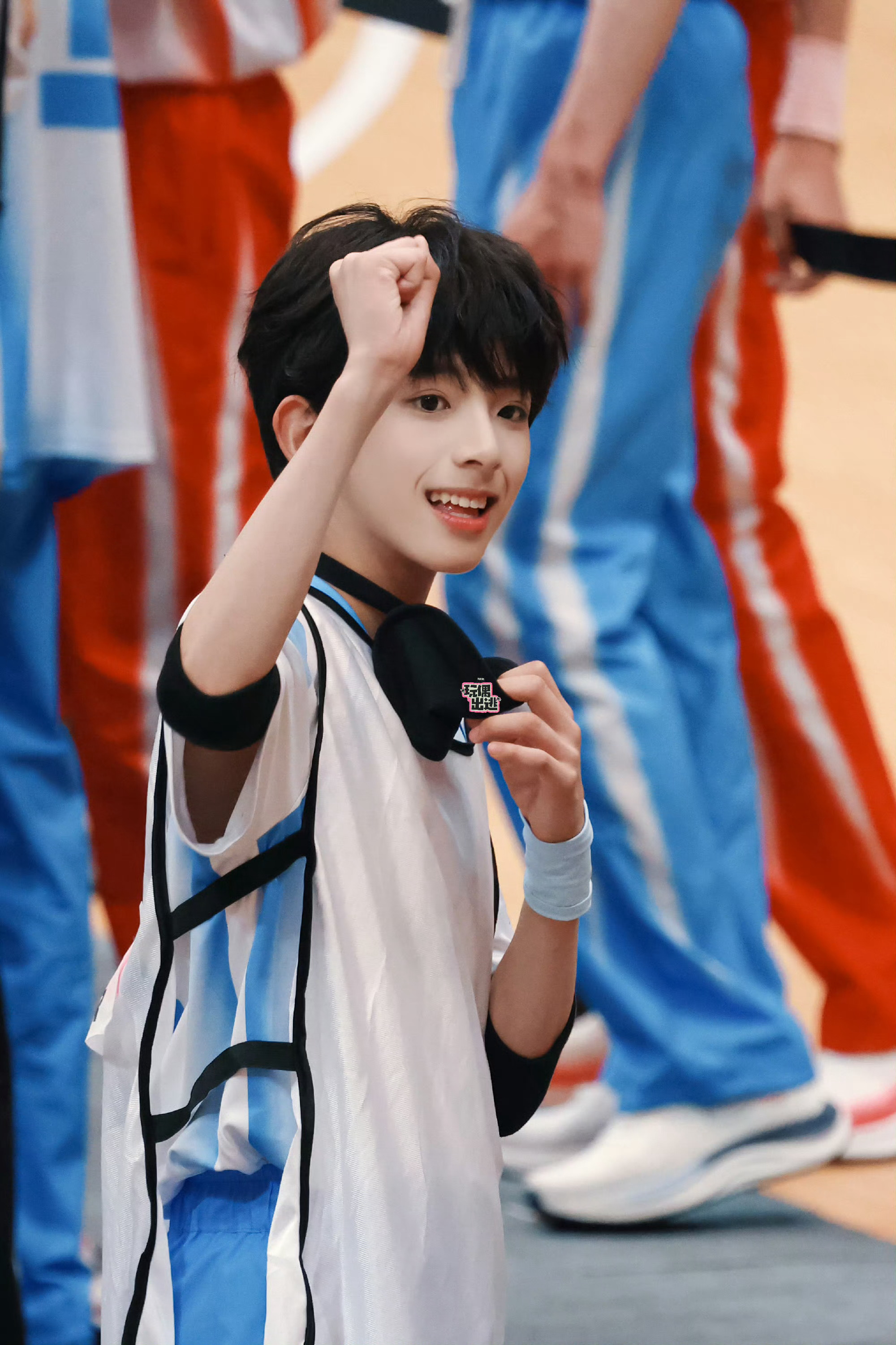 TF家族运动会官宣无论如何只期待陈浚铭的精彩表现呀！！ 