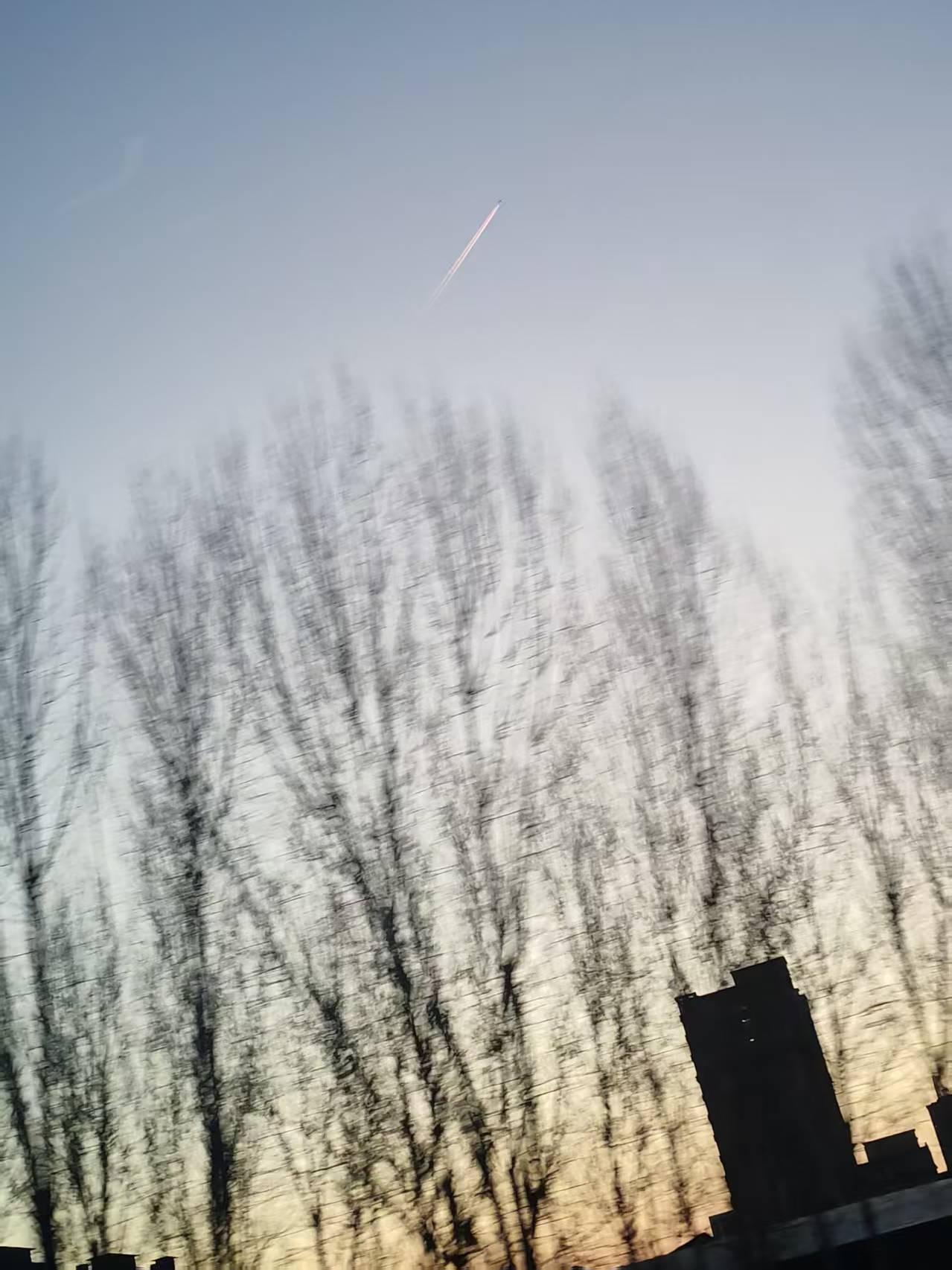 新年爱好打卡新年爱好去旅游，一路风景一路歌，儿子一家今日旅游回家了[作揖]