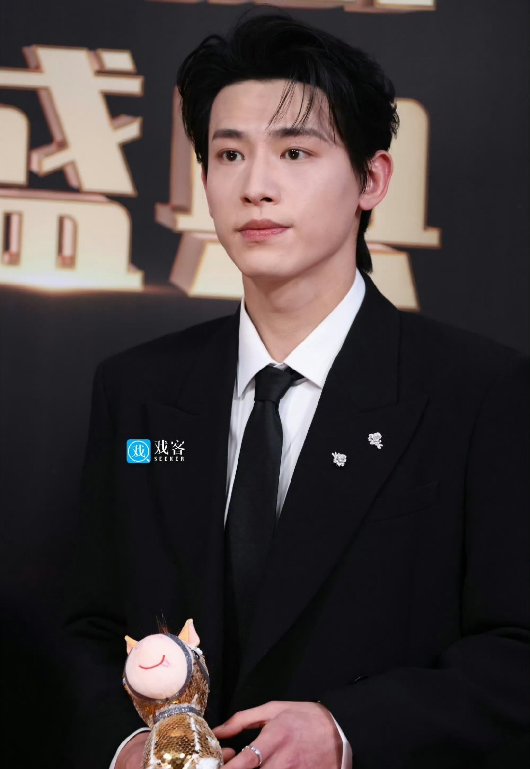 周深，陈伟霆，白敬亭，辛云来，魏哲鸣，张彬彬 品质盛典红毯生图🈶，友友们来品鉴