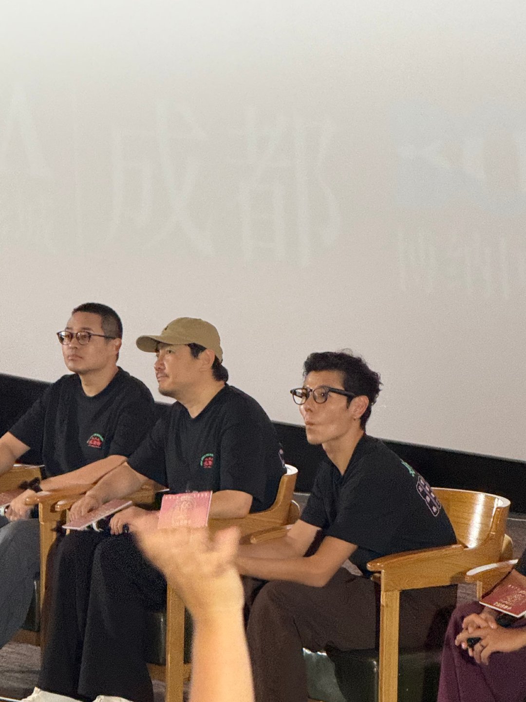 沈腾上班入戏下班出戏沈腾说好剧本不需要演员生演 成都路演现场，沈腾直言自己挑剧本