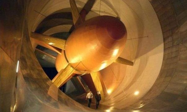 为什么西方国家高超音速导弹都不成功？而中国却一款接一款的出，原因只有一个：没有高