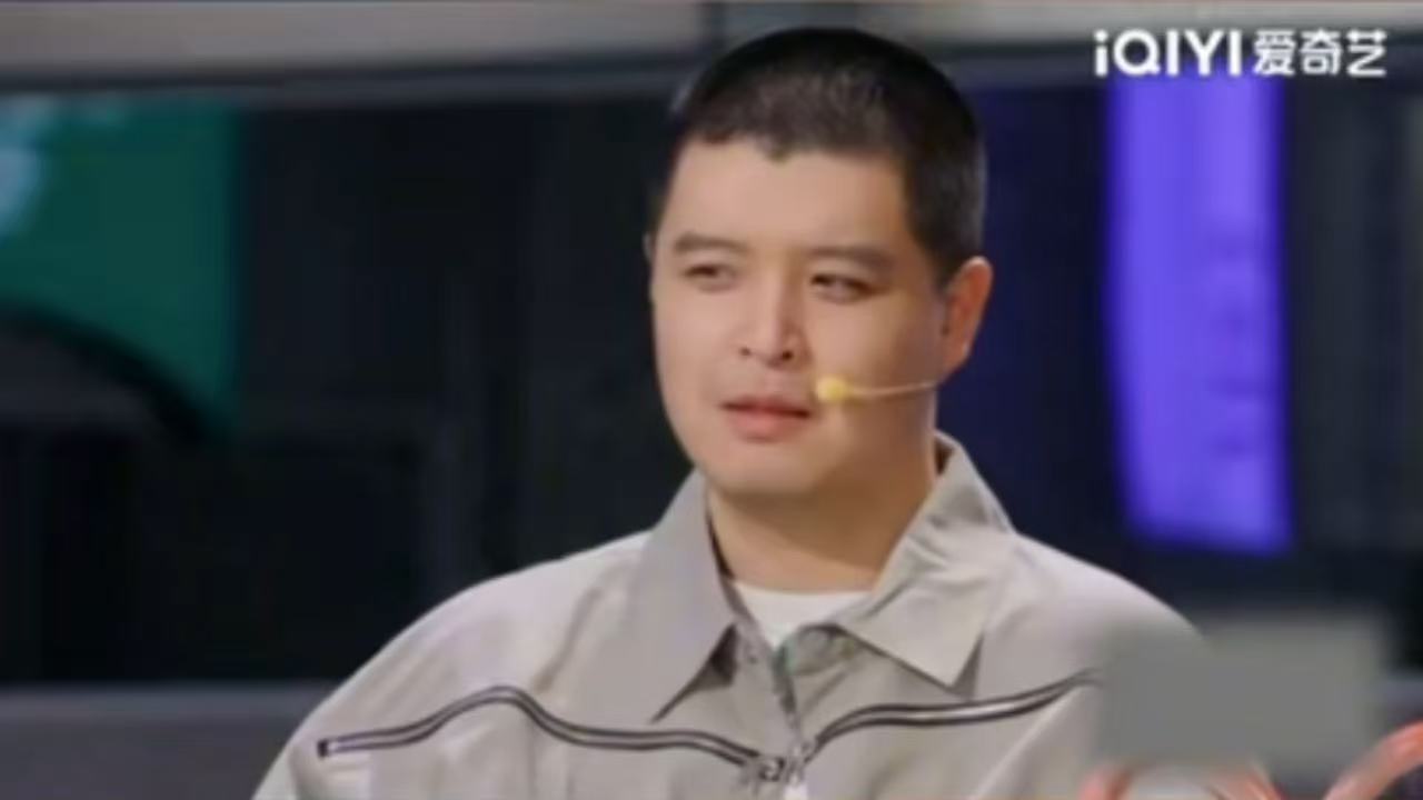 马頔也舒服了马頔钱这么好挣天才厨人 网友调侃马頔在天才厨人录制太过惬意，全程轻松