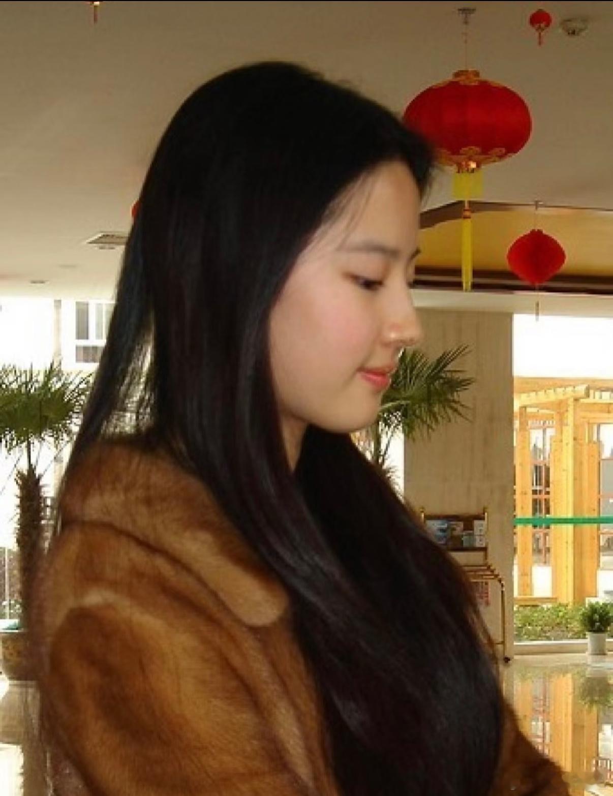 好小的头脸刘亦菲 ​​​