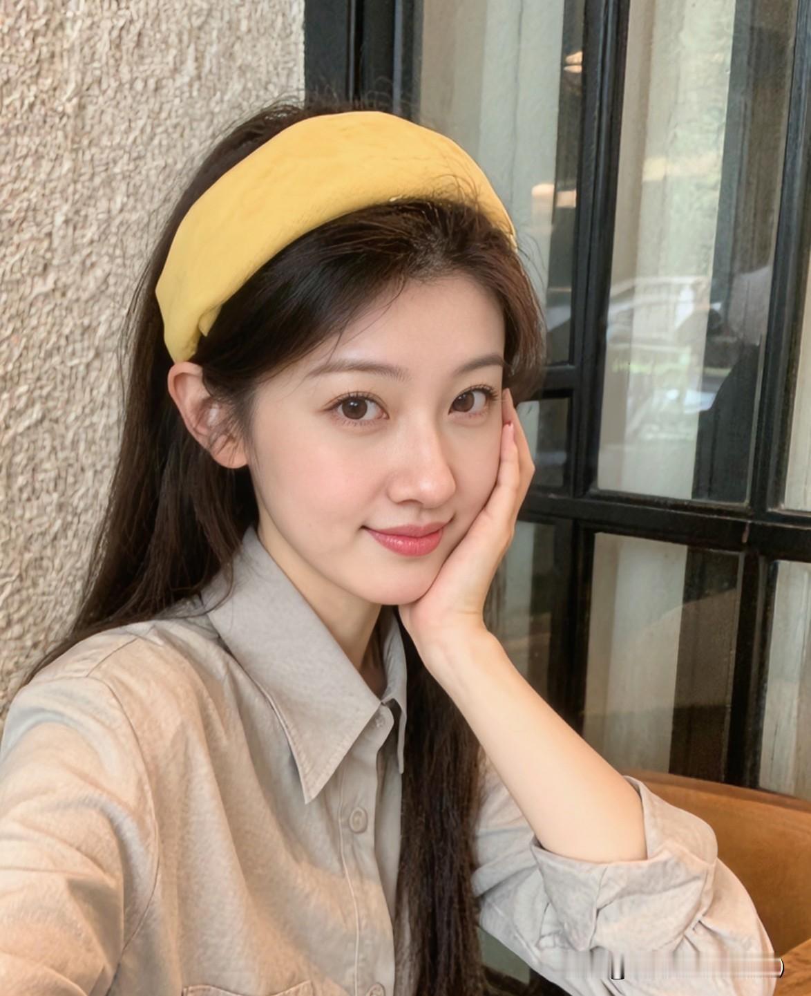 男人到底该不该低调，
其实得看场子！
职场上，
低调是藏锋守拙，
默默积累实力，