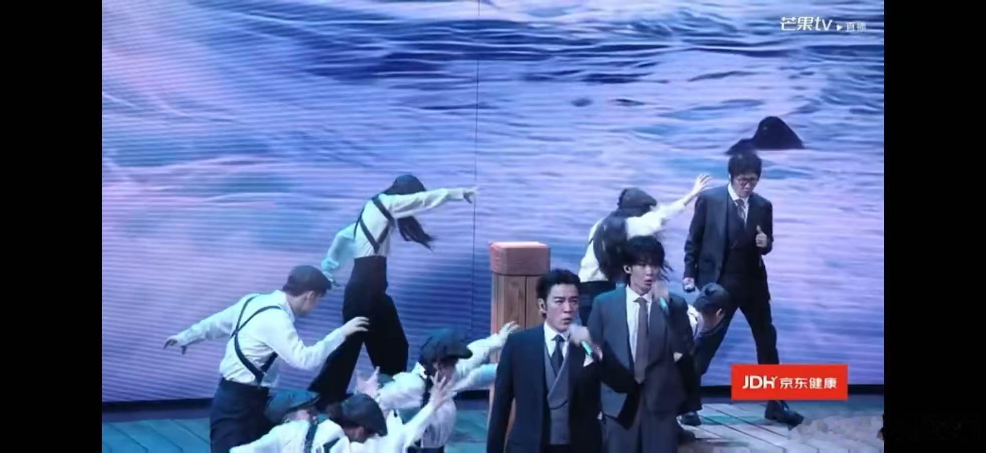 24个比利编曲披荆斩棘直播直播被24个比利狠狠震撼到，编曲不是简单复刻，加入很多