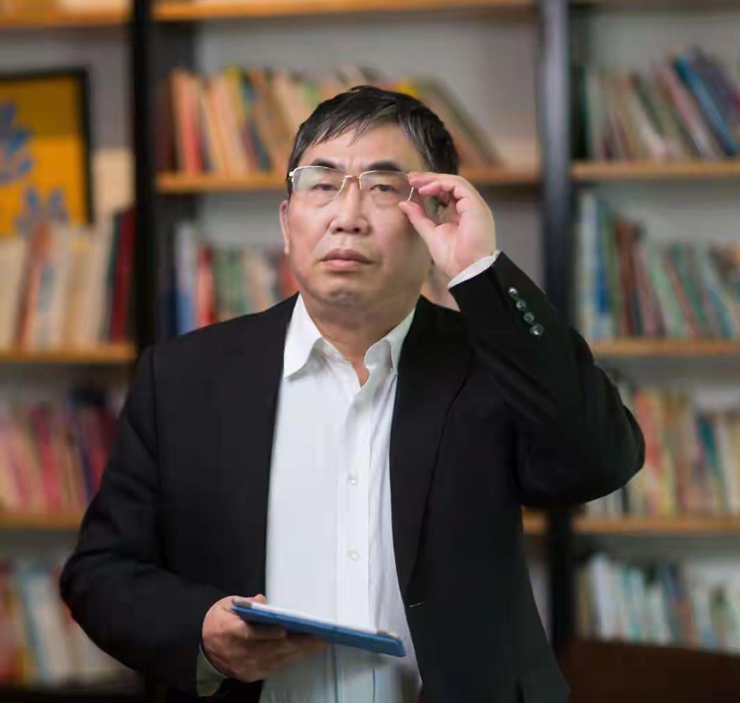 聂卫平病逝，一个时代的结束
      围棋泰斗，棋圣聂卫平与癌症抗争多年后，还