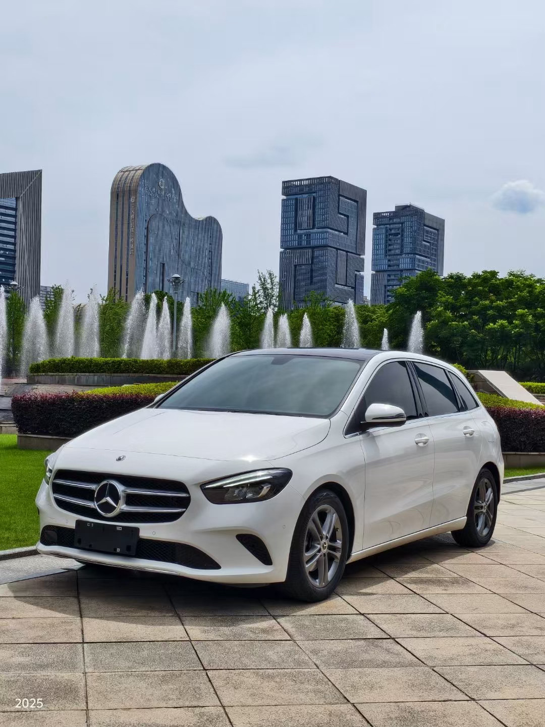 进口奔驰B200 1.3T 上牌2020年10月一手车 实表7万公里 分段式天窗
