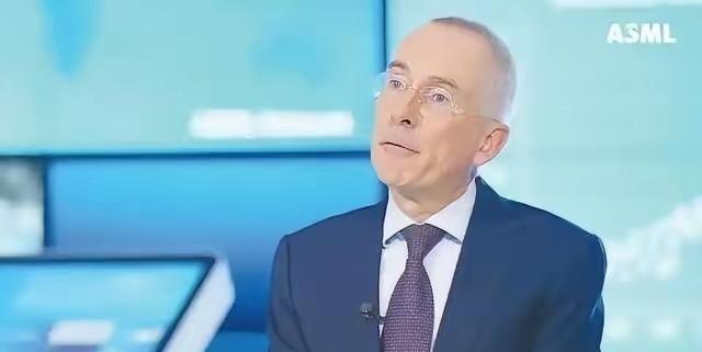 ASML首席财务官戴厚杰曾言： 中国进行的光刻机替代技术进展我已有所耳闻！但我 