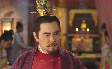 萧太后亲率辽军南下攻宋。宰相寇准为了给宋真宗制造一些紧迫感感， 故意扣下了前方发