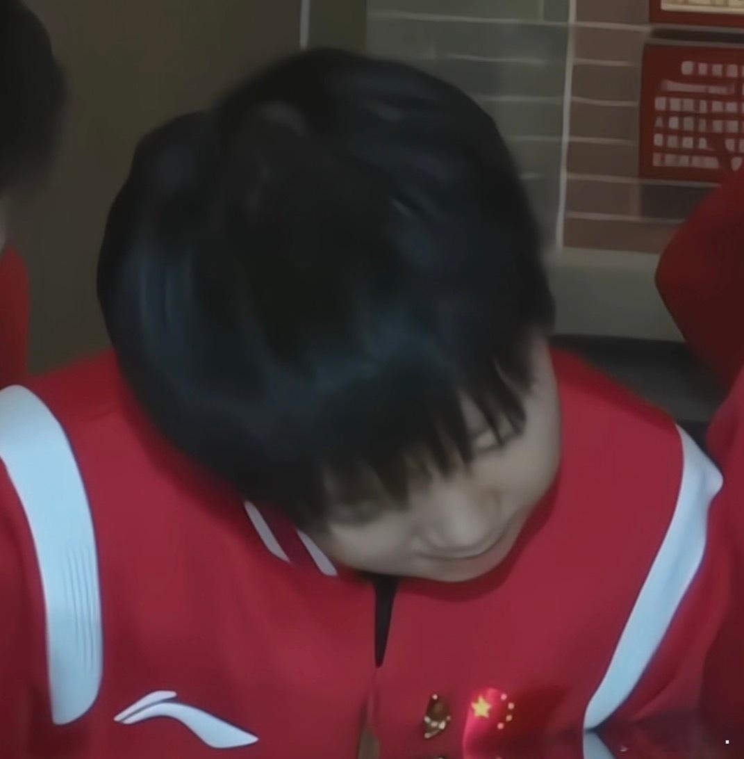 歪头•᎔• 