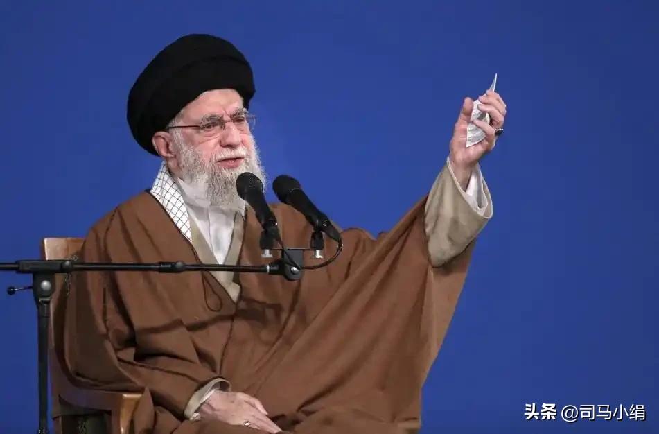 伊朗国家媒体于3月1日发文表示，伊朗最高领袖哈梅内伊遇害，他是在办公室遭袭身亡的