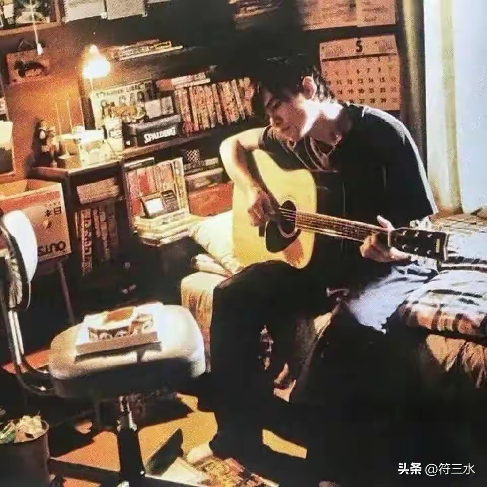 跟着周杰伦演唱会游杭州 听着周杰伦的歌，打卡杭州的地标。当“天青色等烟雨，而我在