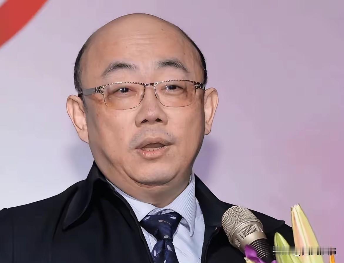 就在刚才，郭正亮爆料称，国民党主席参选人郝龙斌原计划由桃源县政府为其举办的六十桌