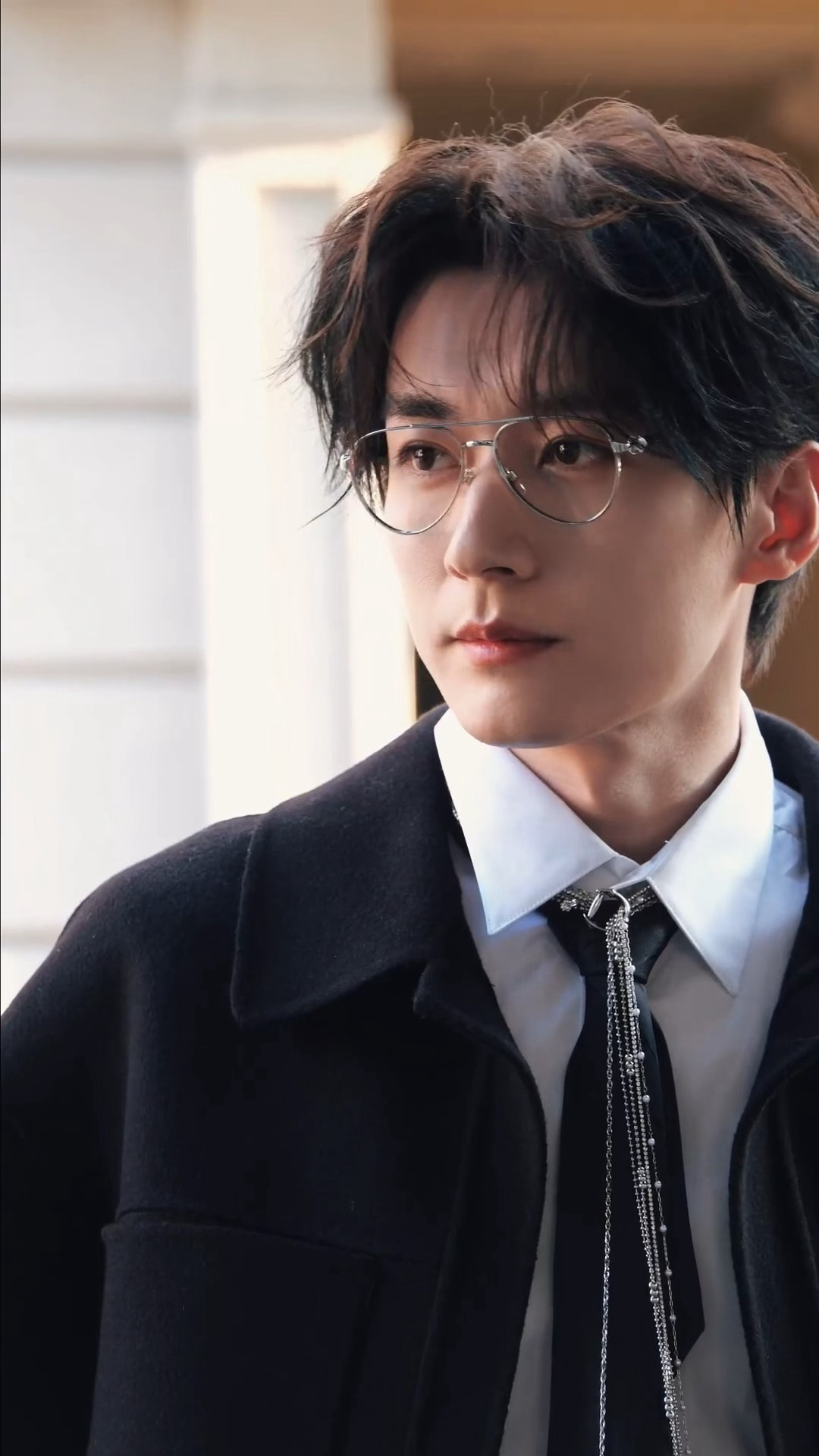 我哥也喜欢我们刘律呢嘿嘿刘学义米兰时装周首封刘学义