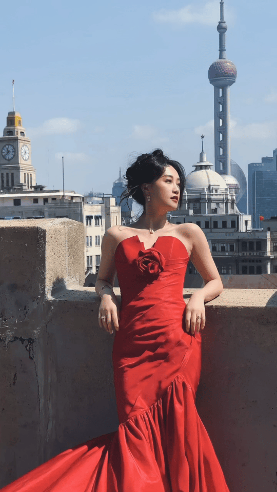 蓝盈莹红的刚刚好仙女下凡也不过如此明艳动人实在太美了