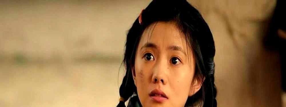 新领导上任第一天，直接把恩师塞进来的12个关系户全开了。

老人们堵在门口骂他六