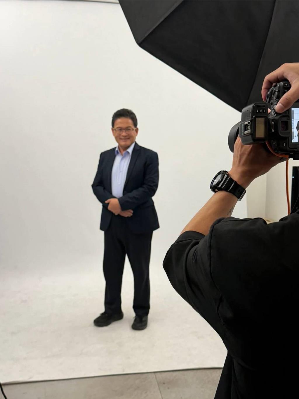 “忍耐了12年！” 邱建富下周退出民进党，参选彰化县长
争取民进党提名彰化县长失