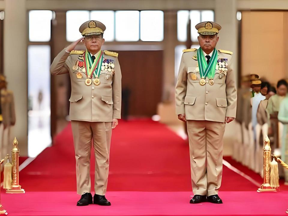 今天传来敏昂莱大将正式辞去缅军总司令职务并由新人接替的最新消息。目前，敏昂莱大将