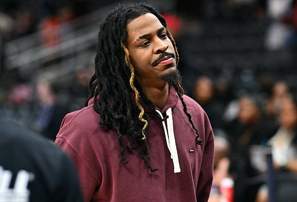 莫兰特（肘部）赛季报销！ 莫兰特本赛季只出战20场比赛，场均19.5分8.1助攻