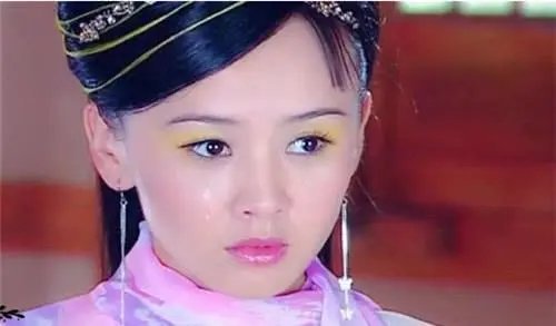 欢天喜地七仙女凡间造型看《欢天喜地七仙女》众仙女下凡的造型，就知道导演多偏心绿儿