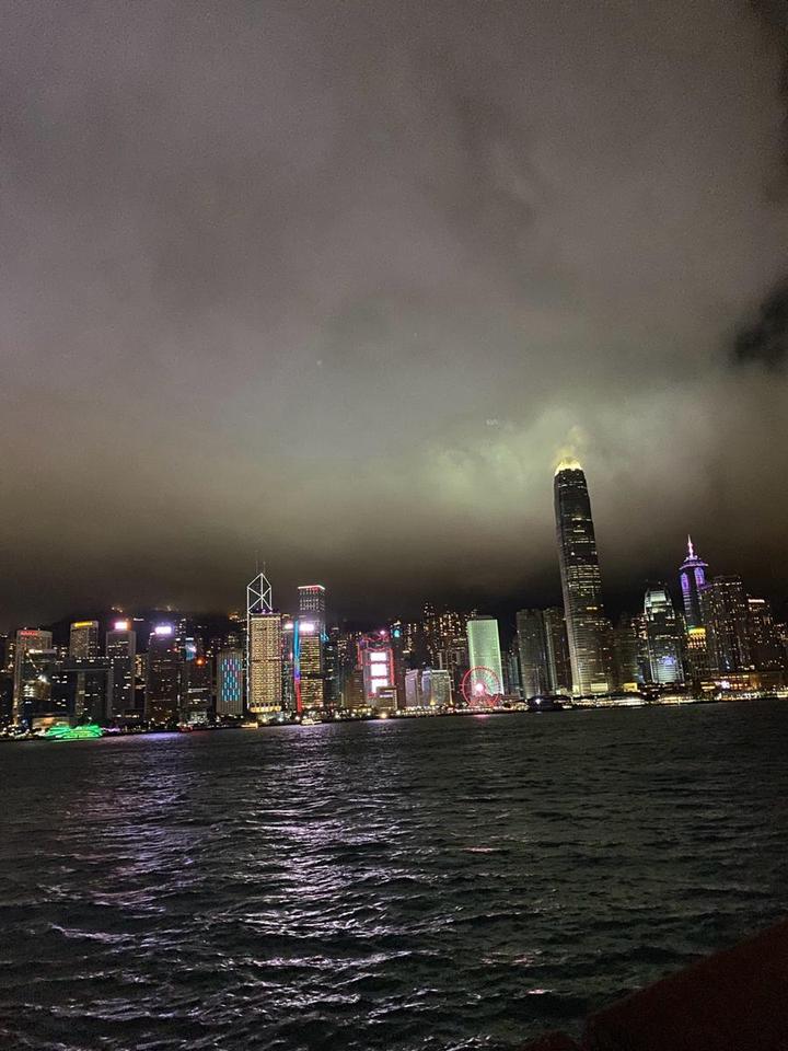2025年香港天际线维港游游船7月价格
🌟2025维港游船7月最新攻略！天际线