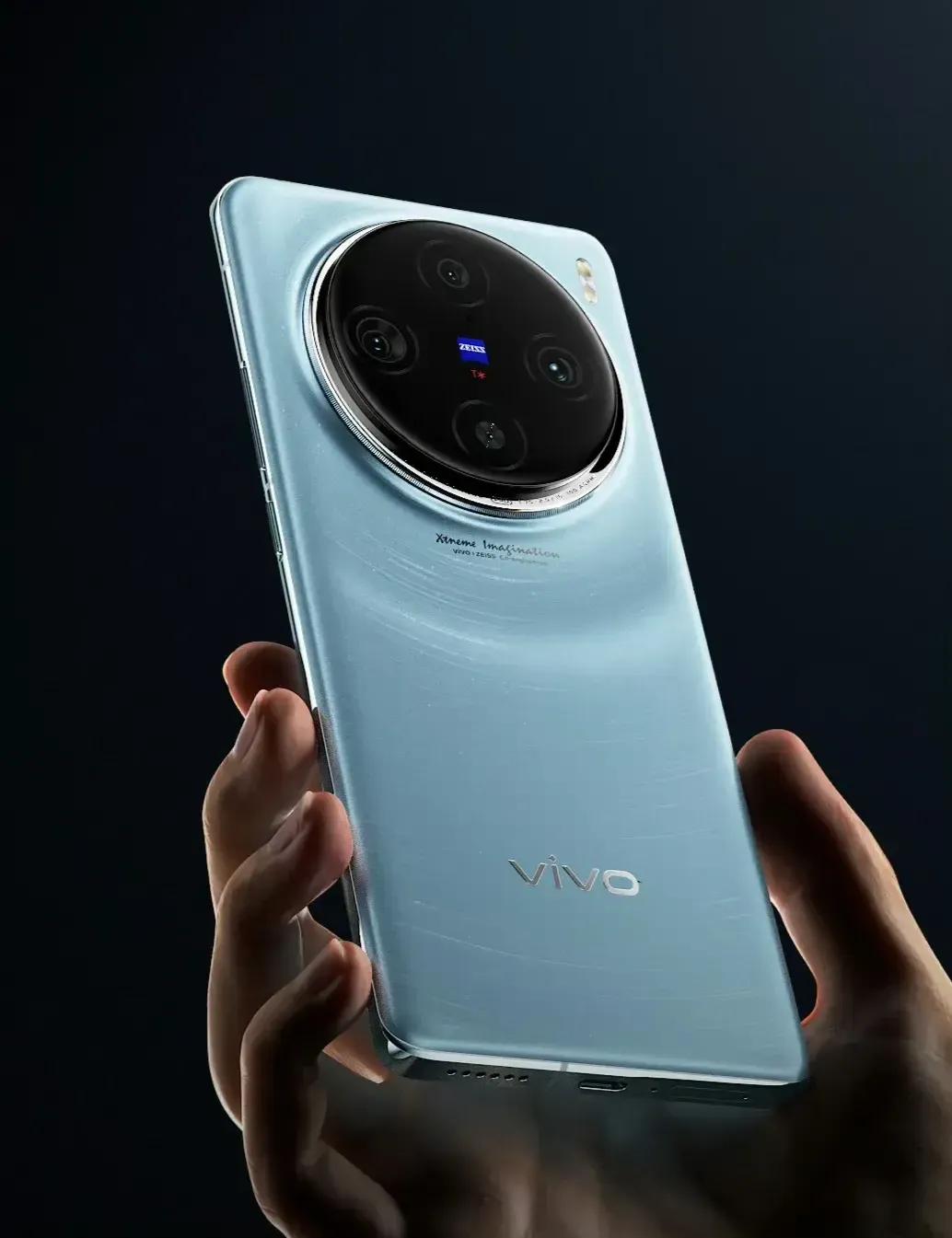 vivo X100高清渲染图来了，大家看一下，这个颜值怎么样？有没有长在你的审美