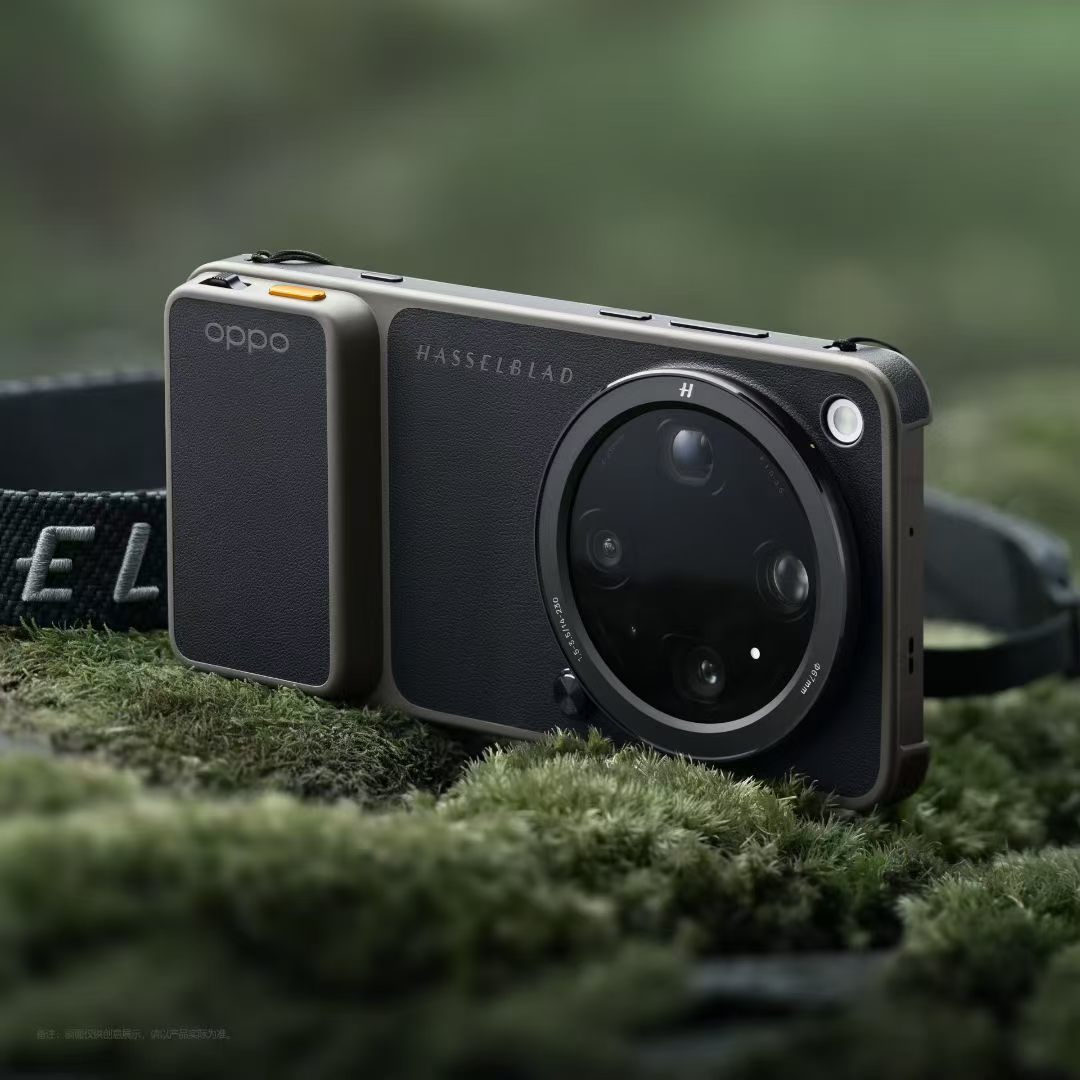 OPPO Find X9 Ultra这个黑色，看起来可太有内味了，有种克制的高级