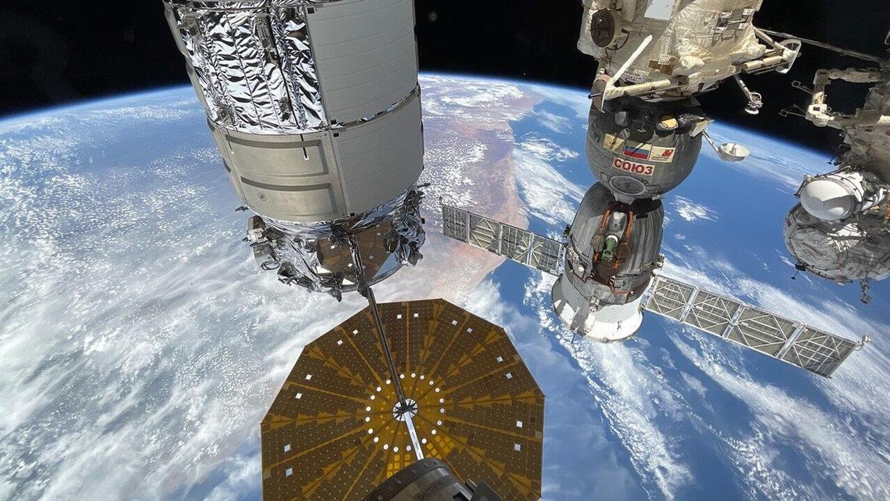 NASA因漏气加剧下令国际空间站宇航员进入美国飞船避险

俄罗斯卫星通讯社 20