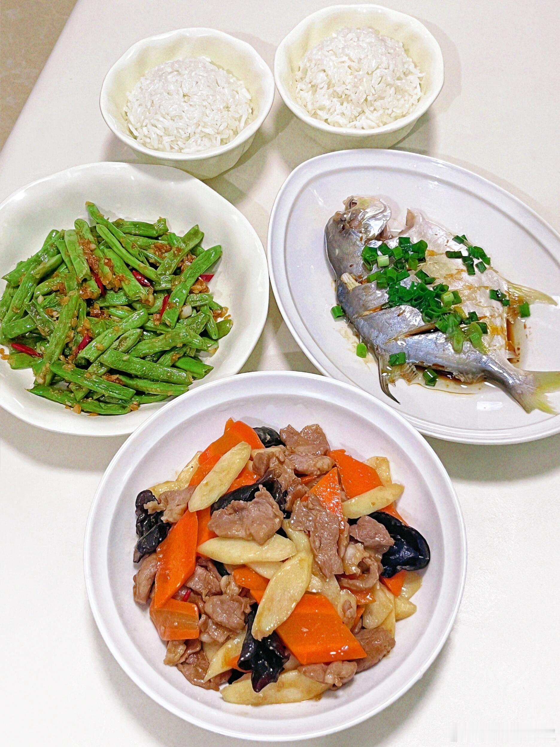 在家吃干净清爽的饭菜🥣 